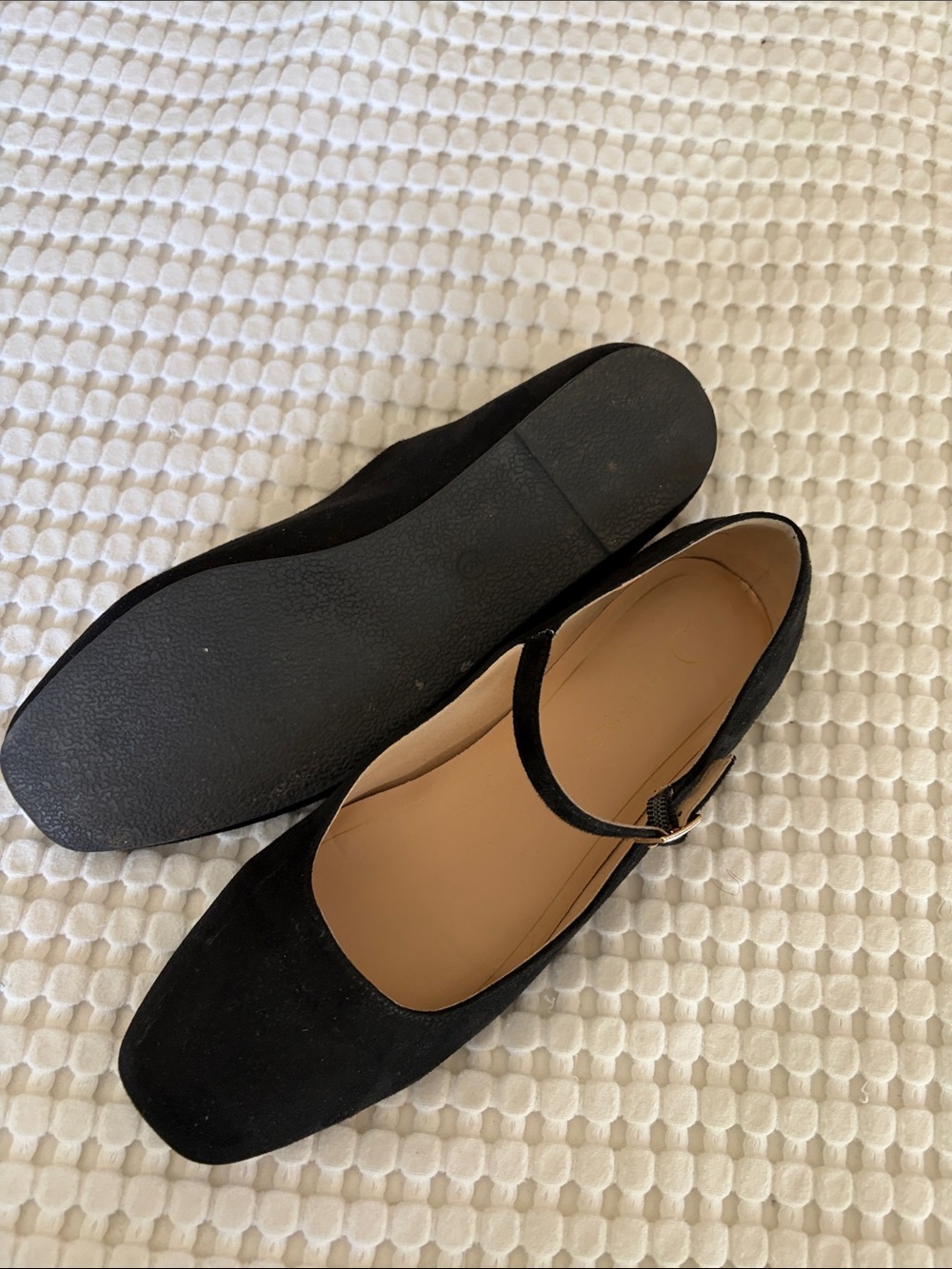 Journee Collection Black Square-Toe Mary Jane Flats with Buckle - Picture 3 of 3
